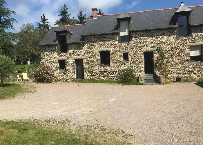 Longere En Bretagne